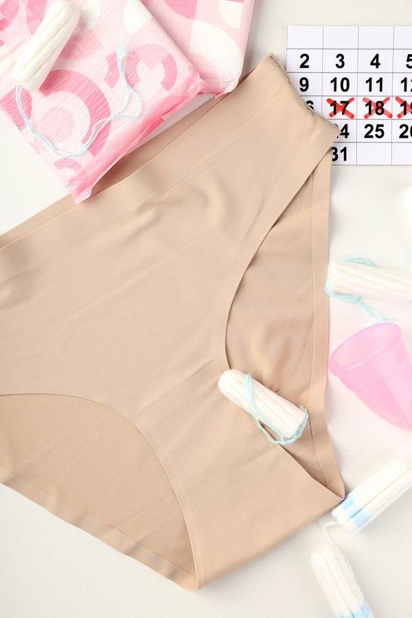 Bien choisir sa culotte menstruelle ado pour éviter les odeurs